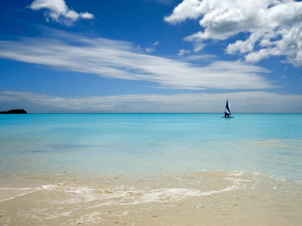 Antigua Chiama Italia Villas Jolly Harbour Extérieur photo