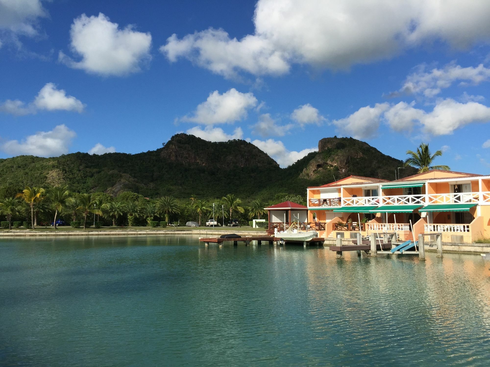 Antigua Chiama Italia Villas Jolly Harbour Extérieur photo